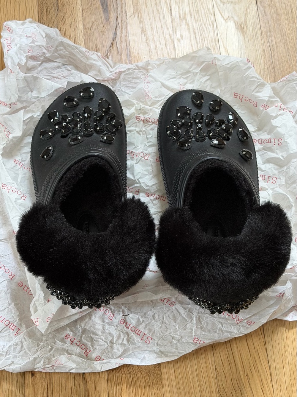 Simone Rocha Black Rhinestone & Fur Crocs - Picture 3 of 5